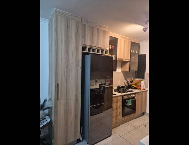 2 BEDROOM TOWNHOUSE TO LET IN GLEN MARAIS
